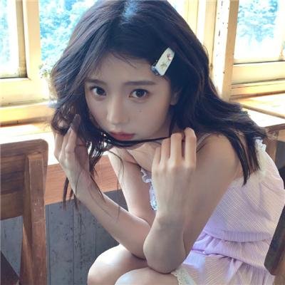 女巫封面
